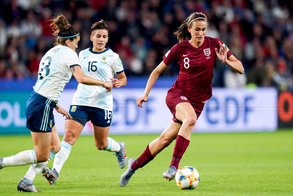 England's Jill Scott battles for the ball with Argentina's Ruth Bravo and Lorena Benitez during the FIFA Women's World Cup
