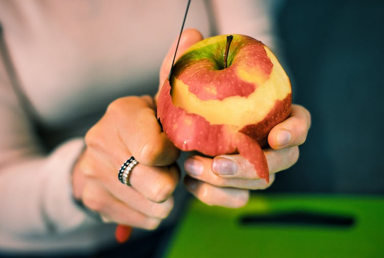 Should you peel fruit?
